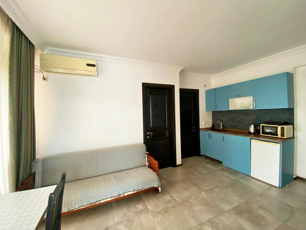 Batumi-gonio First Line Апартаменти *